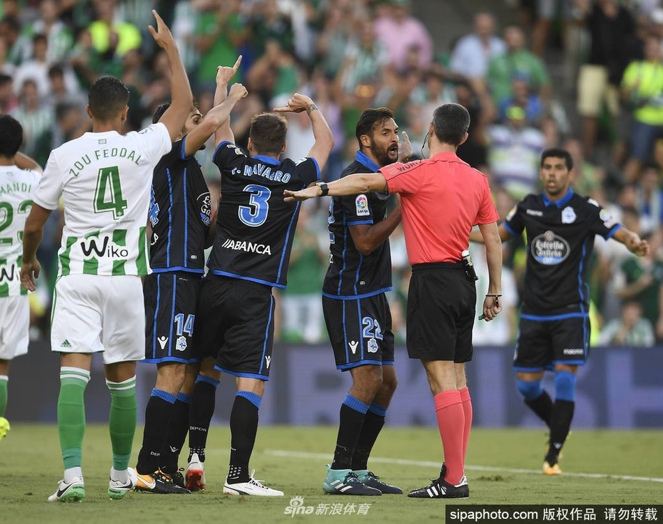 尤文图斯前锋助力贝蒂斯战胜拉科鲁尼亚的简单介绍