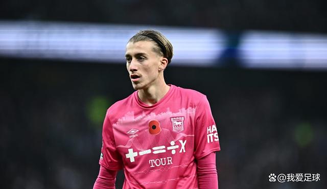 英格兰羽毛球队鏖战法国羽毛球队，辛杜完成帽子戏法的简单介绍