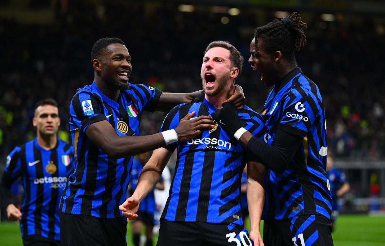 德国完胜国际米兰,科曼制霸全场 德国完胜国际米兰,科曼制霸全场