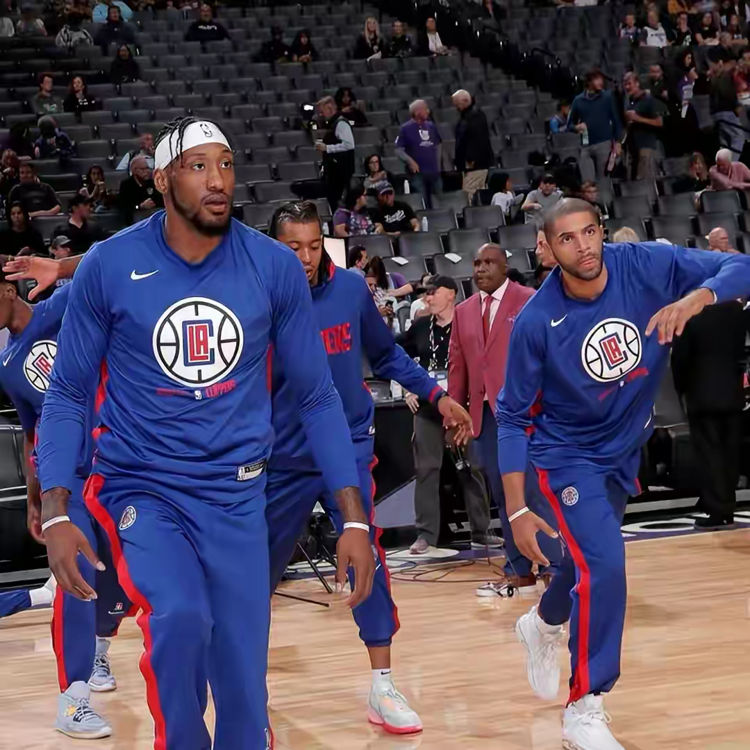 中国男篮横扫公牛,莫里斯打破历史纪录 中国男篮横扫公牛,莫里斯打破历史纪录