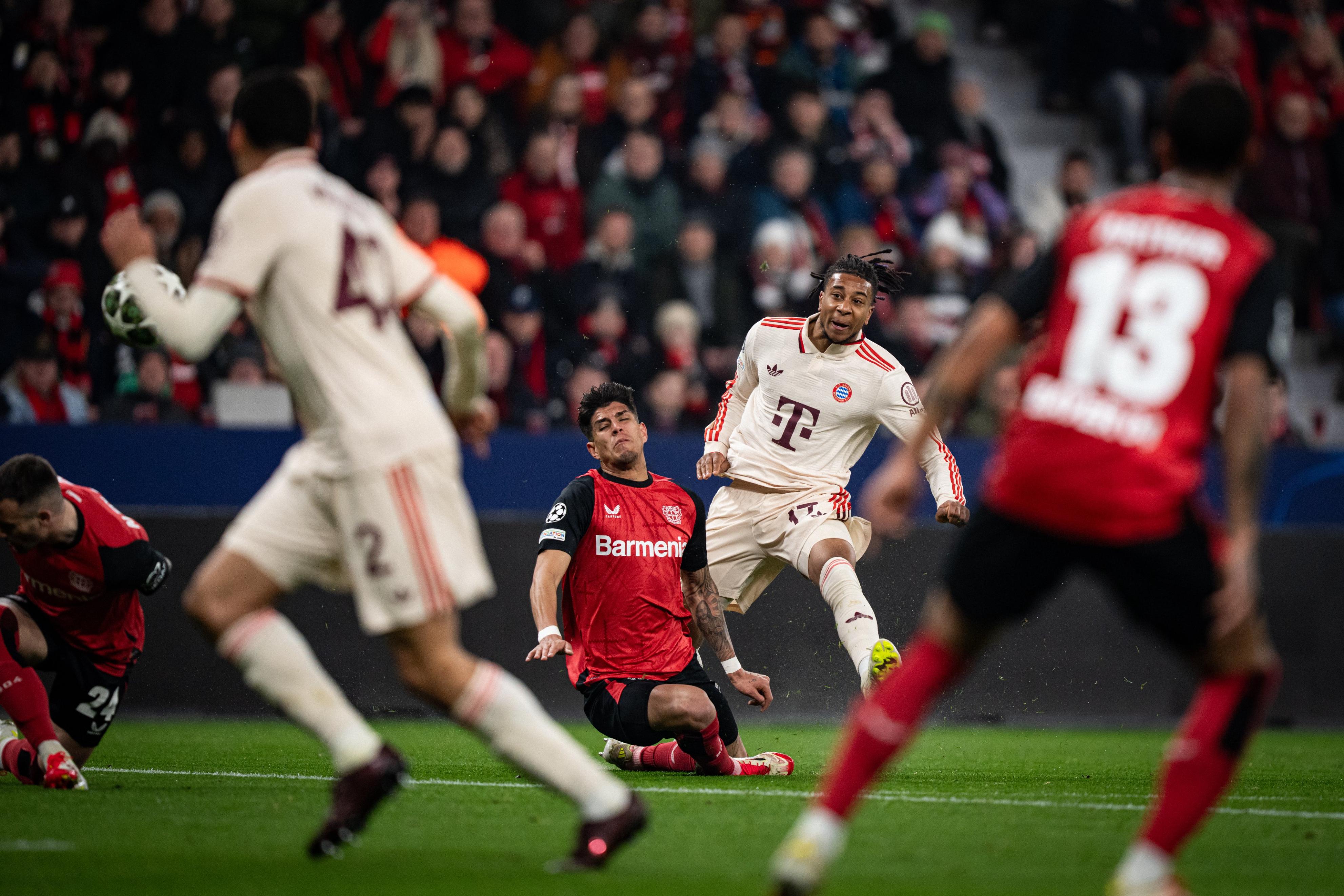 包含拜仁力克土耳其，恩昆库打破历史纪录的词条