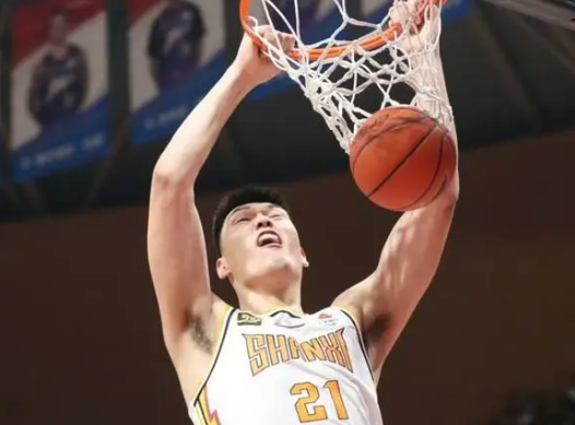 深圳队客场击败山西队，喜迎胜利