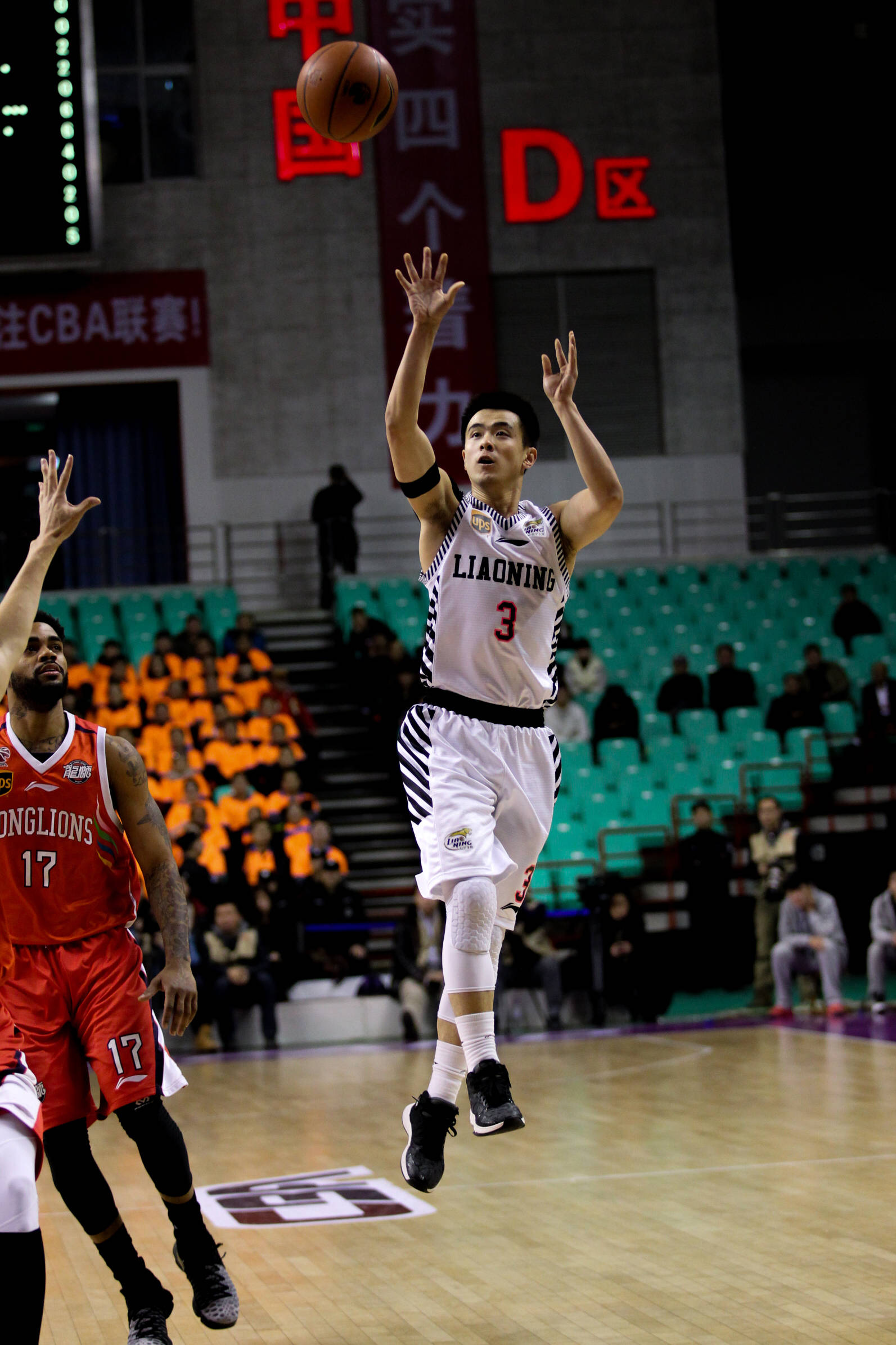 辽宁男篮纷飞内部矛盾,球队战绩节节败退的简单介绍 辽宁男篮纷飞内部矛盾,球队战绩节节败退的简单介绍