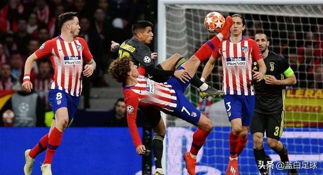 尤文图斯球迷发动集会,要求更换主教练的简单介绍 尤文图斯球迷发动集会,要求更换主教练的简单介绍