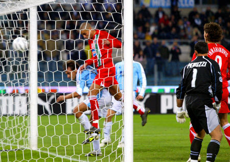 尤文图斯射手破门得分,领先积分榜的简单介绍 尤文图斯射手破门得分,领先积分榜的简单介绍