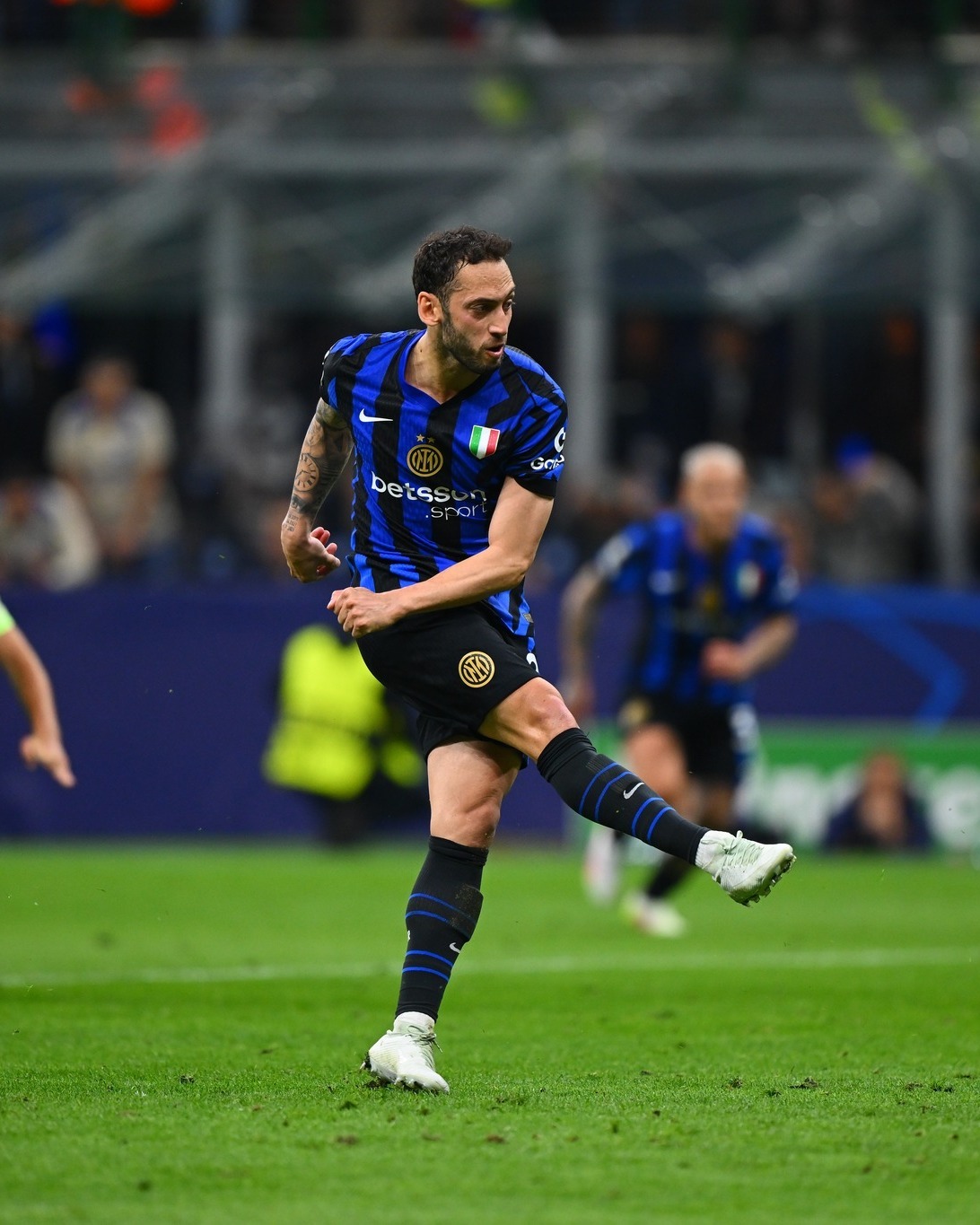 巴塞尔球星或切尔西则大，或加盟国际米兰的简单介绍