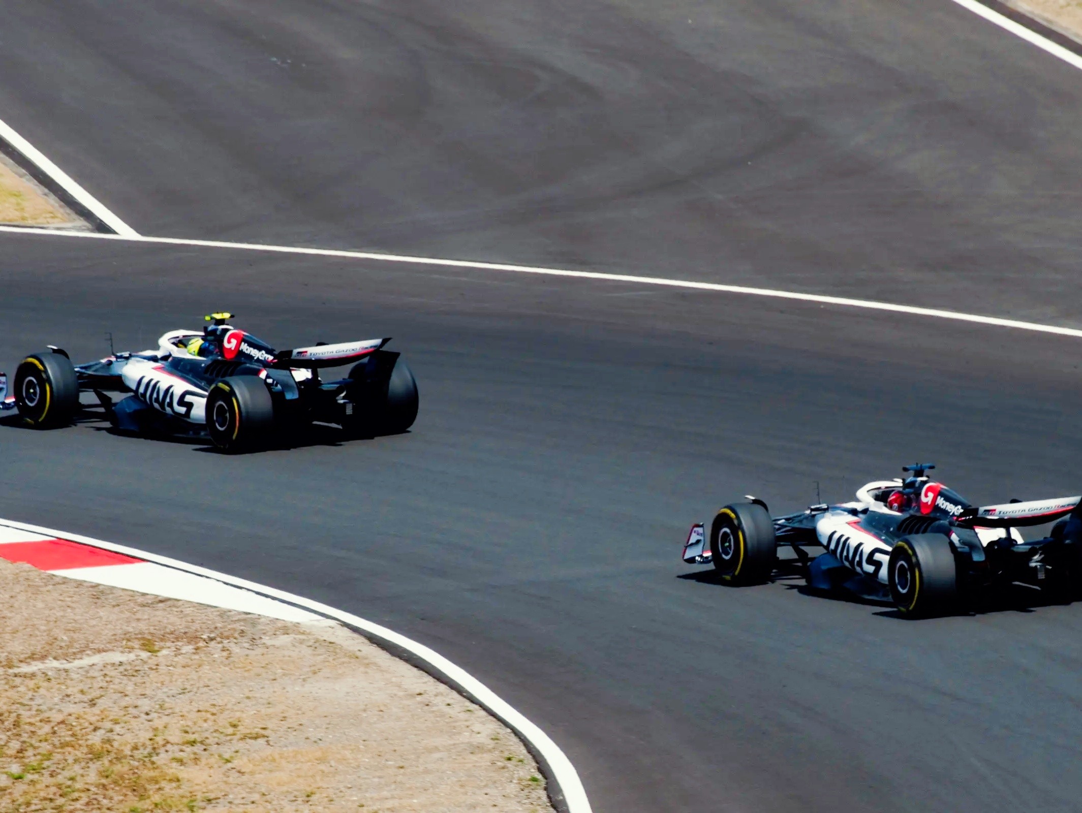 红牛二队轻取红牛车队，阿隆索惊艳四座的简单介绍