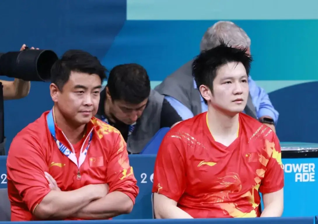 韩国队逆转法国队，樊振东统治全场