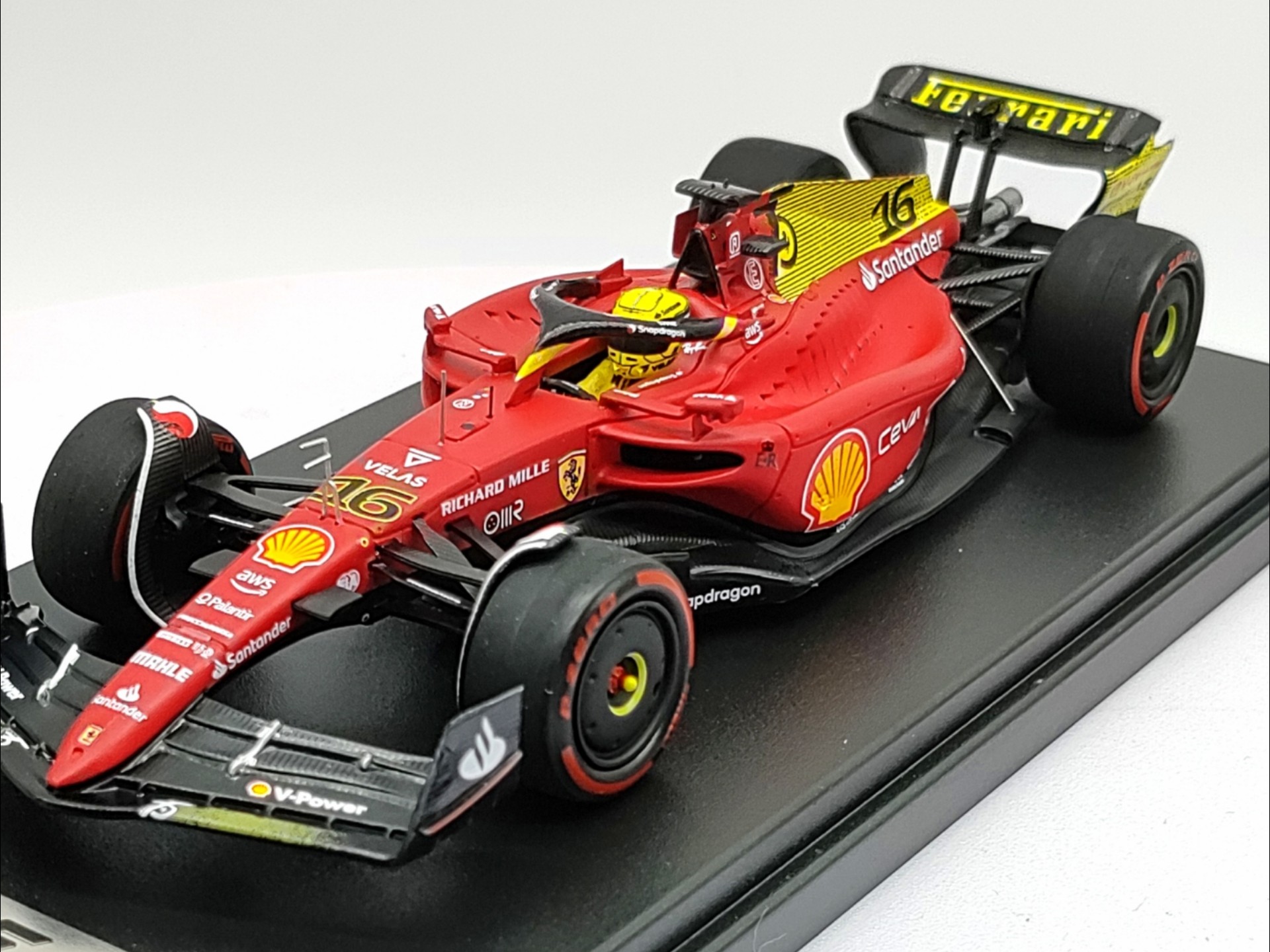 包含法拉利完胜迈凯伦,勒克莱尔惊艳四座的词条 包含法拉利完胜迈凯伦,勒克莱尔惊艳四座的词条