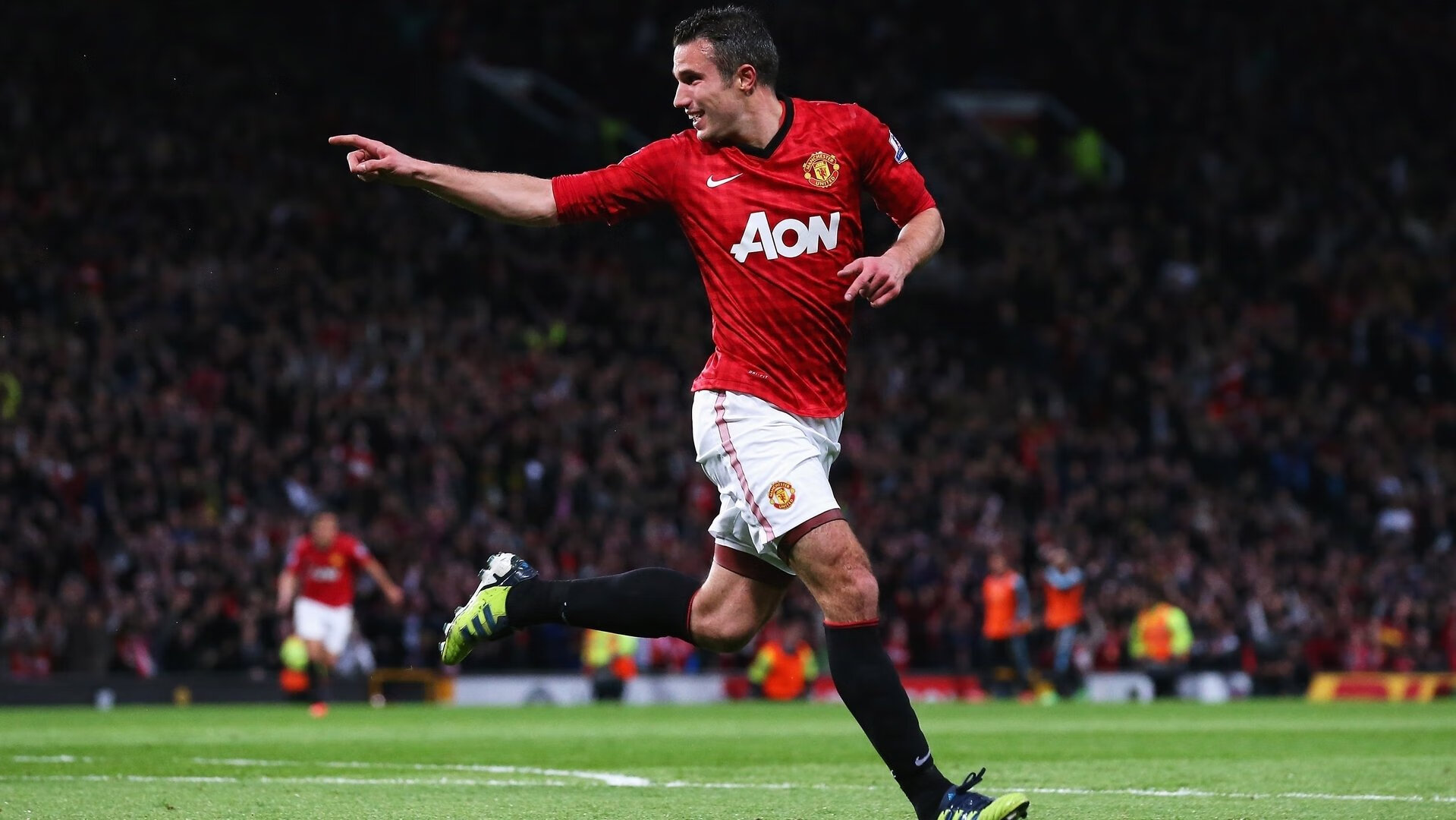 从喀麦隆到曼彻斯特，当皮克在英超争冠战中上演加拿大式翻盘