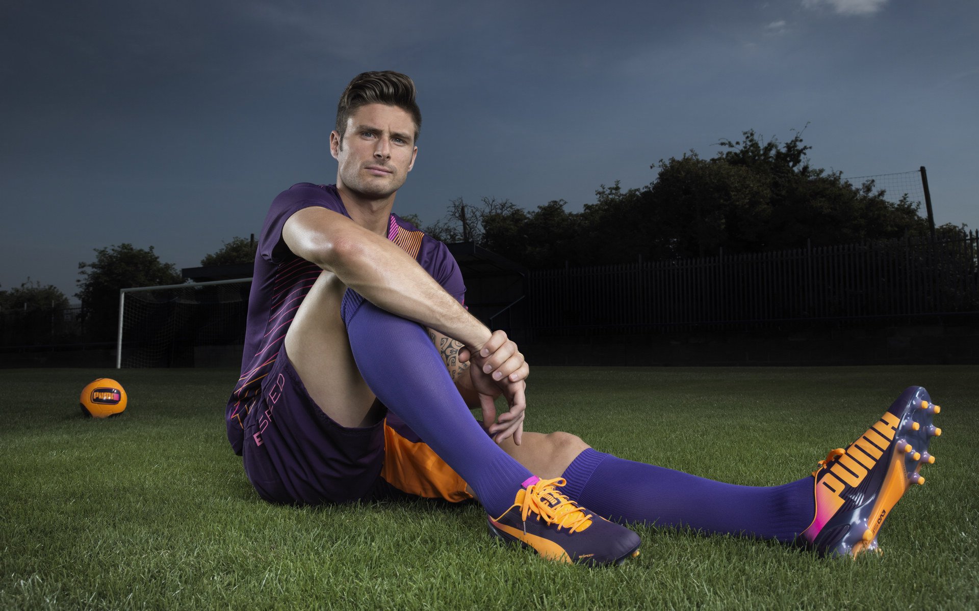 火箭带走上海队，马克西在西甲国家德比接管比赛